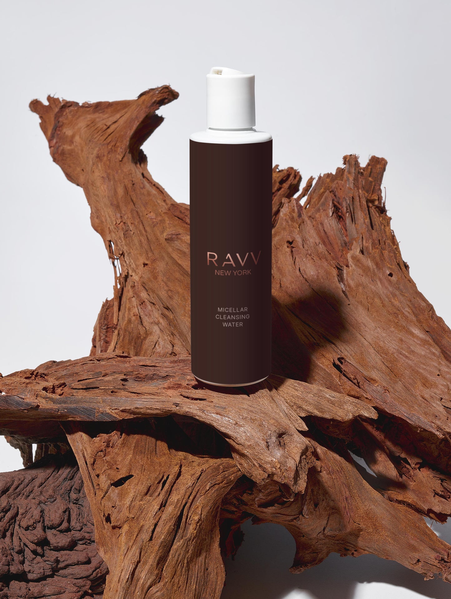 Hydrating Micellar Cleansing Water with Hyaluronic Acid - RAVV
