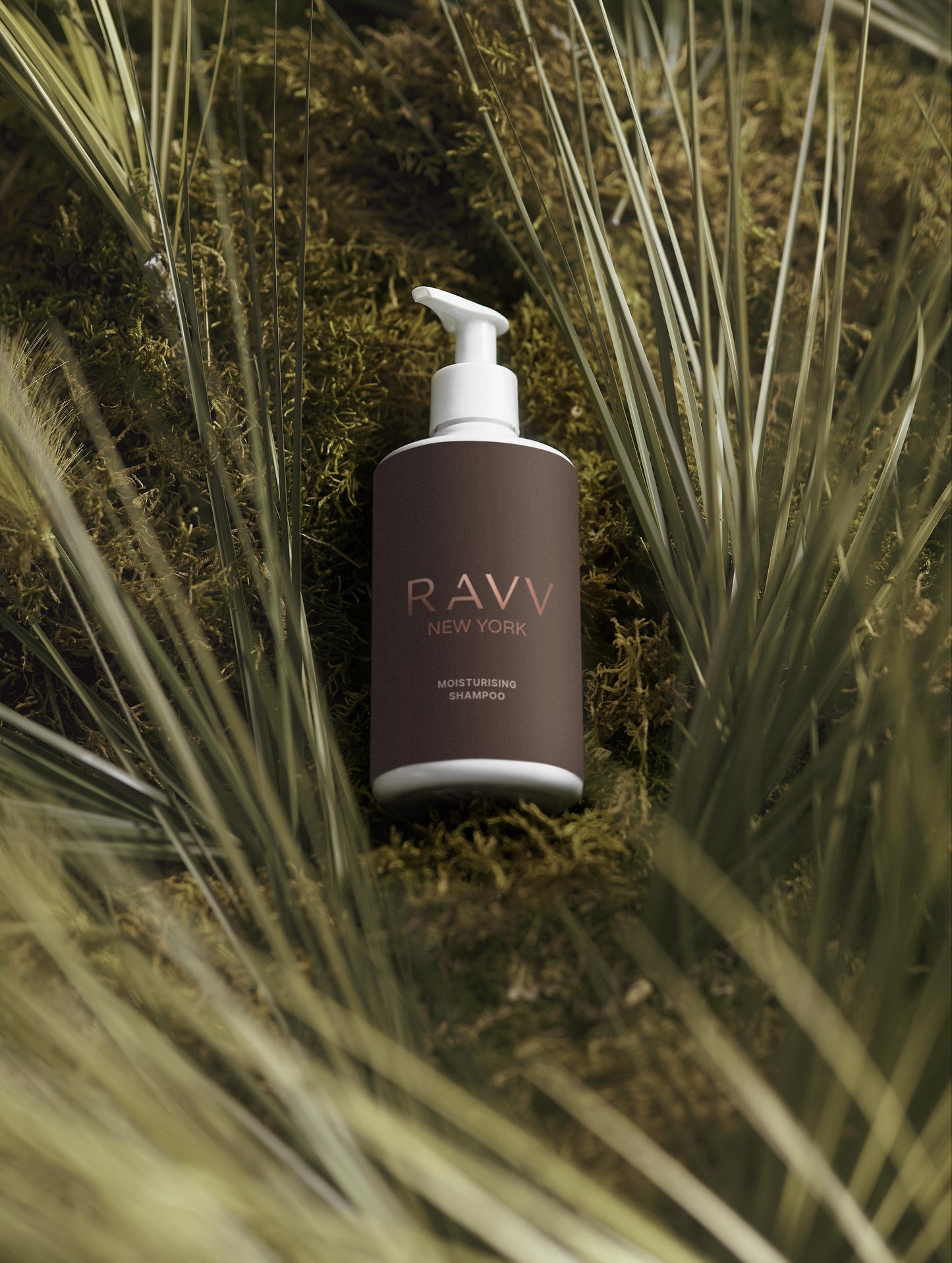 Moisturising Shampoo with Aloe Juice - RAVV